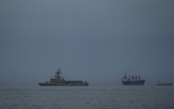 靑 "호르무즈 통행료 납부, 고려사항 아냐"