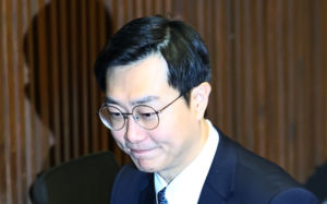 민주, '성추행' 장경태에 제명 해당 징계 의결