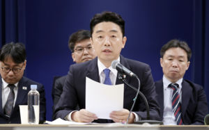 강훈식, 원유 확보차 카자흐·오만·사우디행