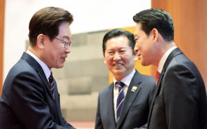 李 "고유가 피해지원금은 포퓰리즘 아냐"