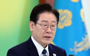 李, 이스라엘에 "세계인들 지적 되돌아봐야"