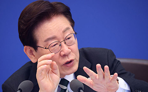 李 국정 지지율 64%…전주 대비 3%p 하락