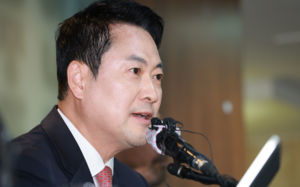 장동혁 "노모에 공소취소 뜻 물어보니 역정"