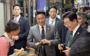 울산시장 찾은 李 "골목상권 회복에 노력"
