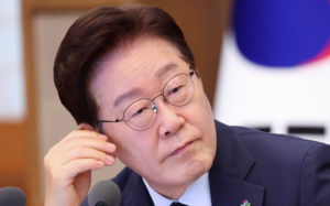 李 "검찰, 무오류 함정 안돼…책임 가져야"