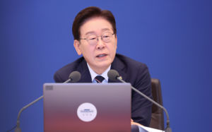 李 "'충직한 일꾼 뽑자'는 말 선거운동 아냐"