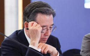 김용범 "팔천피인데 환율 1550원…낯선 과제"