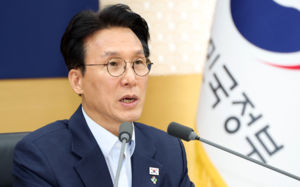 김 총리 "선관위 해체 목소리도…대오각성해야"