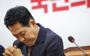 장동혁 사퇴·당직개편 두고 국힘 의견 분분