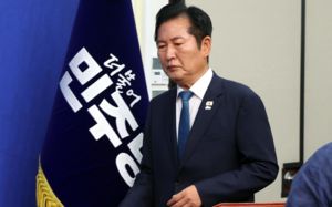 鄭 연임 도전 수순…金·宋 발걸음도 빨라질듯