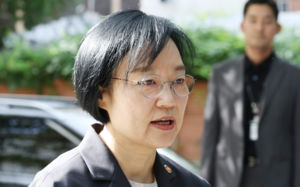 다주택·불법증축 도마 위…한성숙 인청 전운