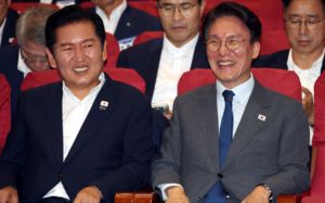 與 당권 경쟁 가열…'코어 이탈론'까지 등장