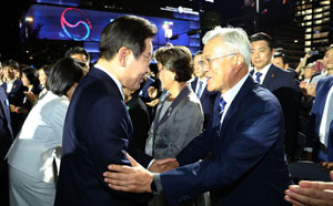 李·文 오찬 회동…與 당권 갈등 봉합 주목