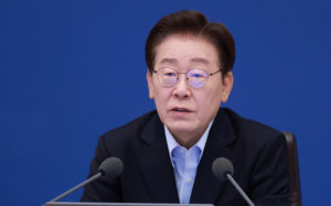 李 "메가 프로젝트, '한국판 실리콘밸리'"