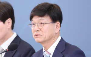 靑 "이병태 사퇴 권고…스스로 거취 판단"