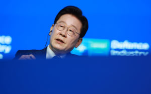 李 "주가조작, 수사기관 3중망에 반드시 걸려"