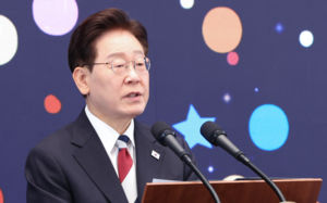 李 "빛의 혁명 기억…12·3 국민주권의 날 지정"