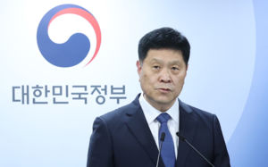 고문기술자 이근안 등 167명 정부포상 취소