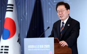 李 "韓반도체 없인 세계 안 돌아가…AI 선도"