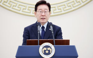 李 "국가폭력 피해자에 사과…무거운 책임감"