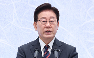 李 "법·제도 고쳐서라도 파격적 공급"