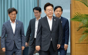 李, 노웅래 2심 무죄에 "정치검찰 패악질"
