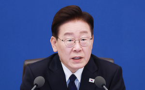李대통령 지지율 38%…또 취임 후 최저치