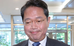 "제약회사 특혜 없었다"…與, 김승원 엄호