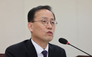 이형일 재경부 장관 후보 인사청문보고서 채택