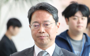 野 "靑·與, '김승원 탄원서' 언제 받았나"