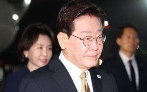 李 "주택·일자리·부채문제 특단조치 곧 준비"