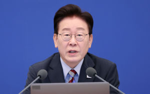李 "지뢰사고 철저 조사…음모론 부추기면 안돼"