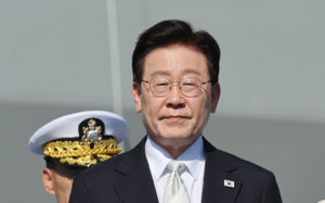 李대통령 "SNS는 국민과의 직접 소통 통로"