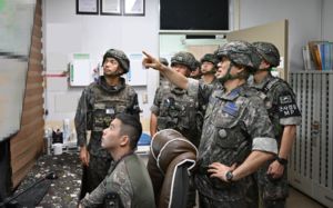 北, 확성기 위협…軍 "추가도발시 단호 대응"