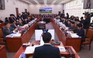 외통위 등 종합국감…한미동맹·김정은 방중 쟁점
