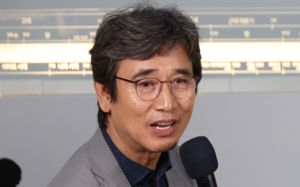 유시민 "李, 진영 해체시켜" 비판에 與 '부글'