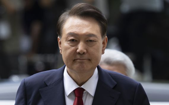 &nbsp;윤석열, 오늘 심판의 날 '체포 방해' 선고 생중계