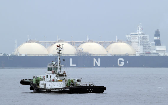 日 LNG 선박, 호르무즈 첫 통과 프랑스 컨테이너선도 빠져나와