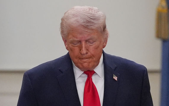 이란 전쟁서 미군 전투기 격추 트럼프 "협상에 전혀 영향없어"