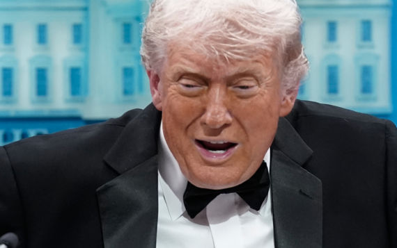 트럼프 "이란, 붕괴상태 알려와 미국 호르무즈 해협 개방 원해"