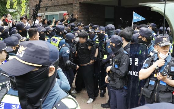투표율 오르는데 용지 인쇄 줄여 선관위 부실 관리가 사태 키웠다