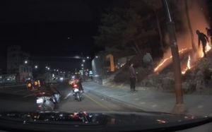 "불 지른 뒤 신나 보였다"…시민·배달기사 나서 큰 피해 막아