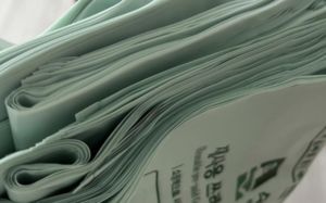 "종량제 있어요?"…전쟁에 '비닐대란' 오나