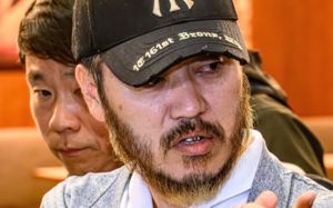 마약왕 박왕열, 취재진에 "넌 남자도 아냐"