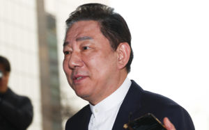 '13개 의혹' 김병기, 차남과 동시 소환 검토