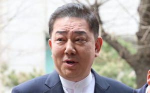 '13개 의혹' 김병기, 20일만에 4차 소환