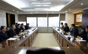 대한노인회 "출퇴근 시간 무임승차 제한 우려"