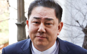 '6차 소환' 김병기 "구속영장 신청될 리 있나"