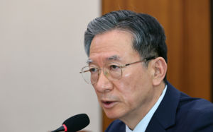 정성호, '국힘 행사 참석' 박상용 추가 감찰 지시