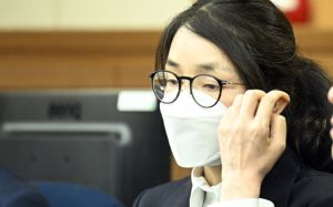 특검, 김건희 항소심서 징역 15년 구형